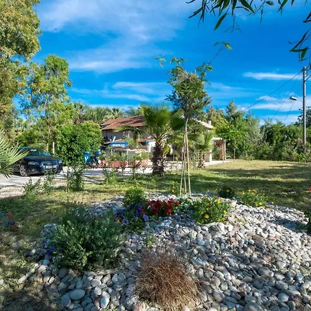 Casa Messinis Case de vacanță *